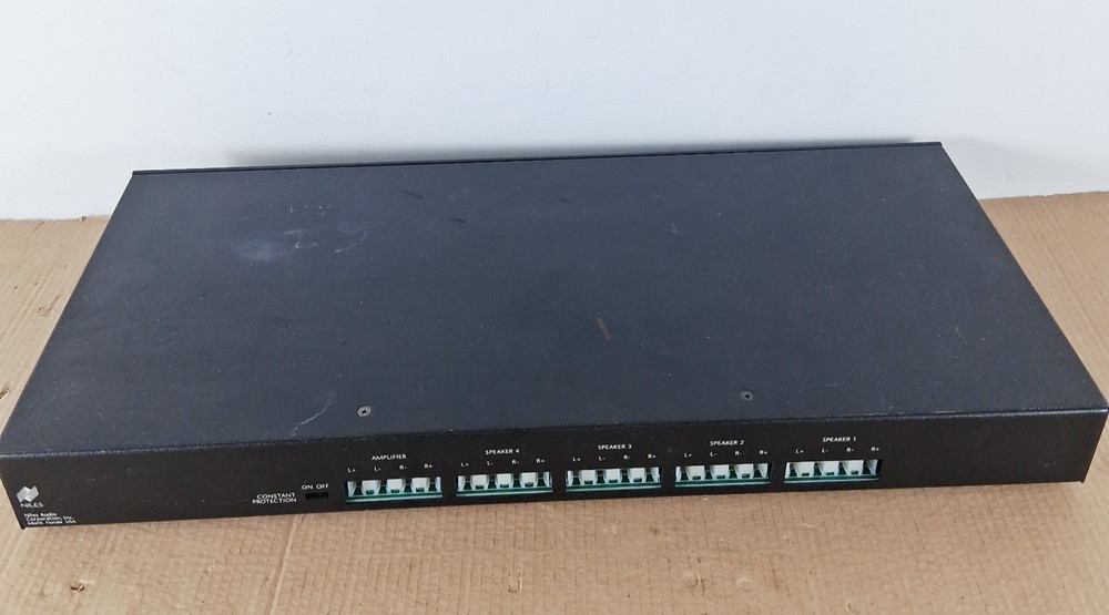 Niles SVL-4 Speaker Selector Switcher Volume Controller System 4 Pairs Not Test
