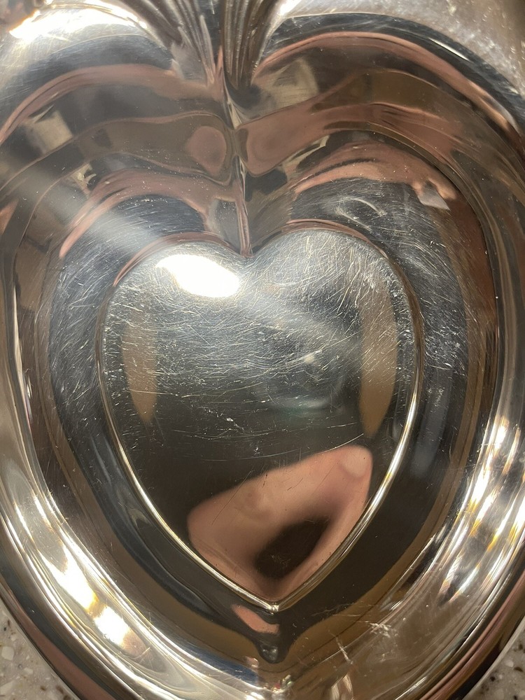 Wallace Rose Pattern Silver Plate Heart Shape Dish Candy/Nuts 6”