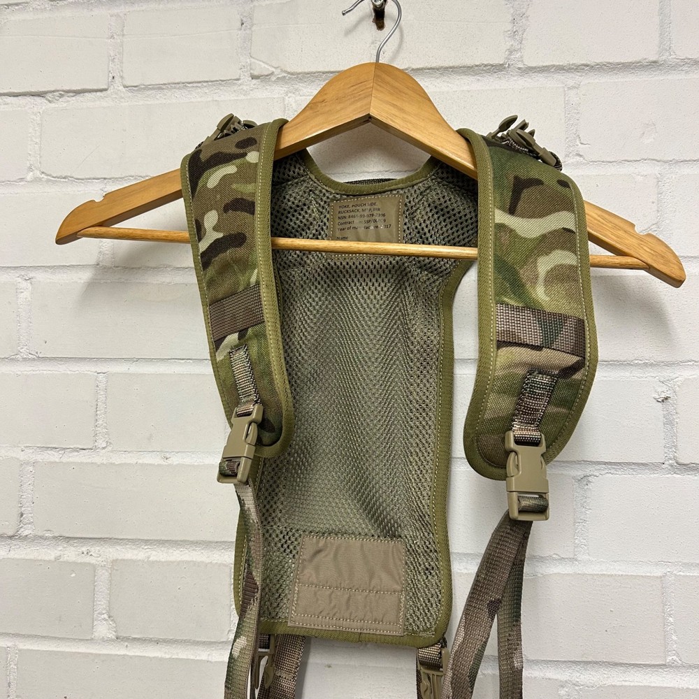SIDE POUCH YOKE - Complete with 2 straps ,Shoulder straps for Rocket pockets NEW