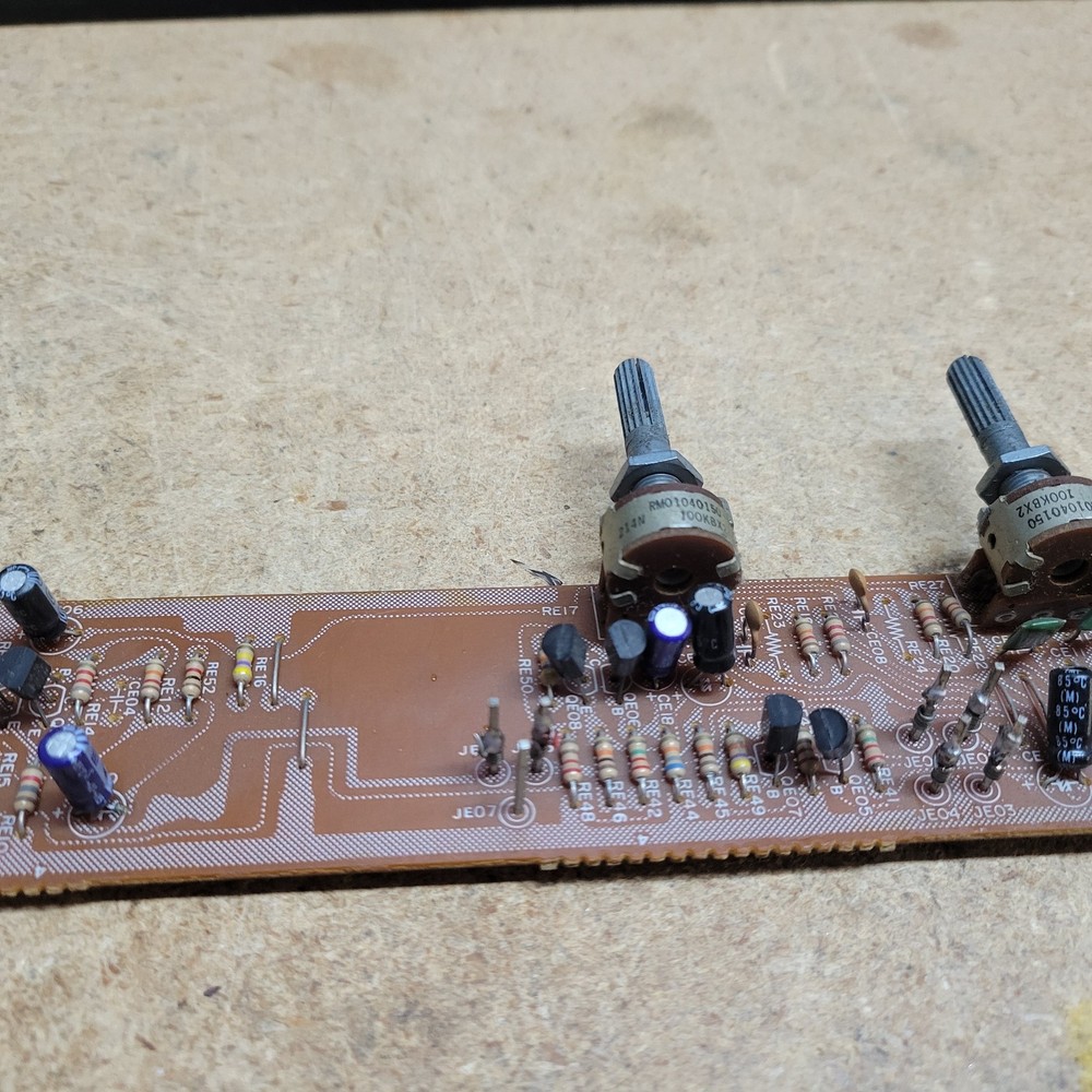 Marantz SR-2000 Tone Amp board.