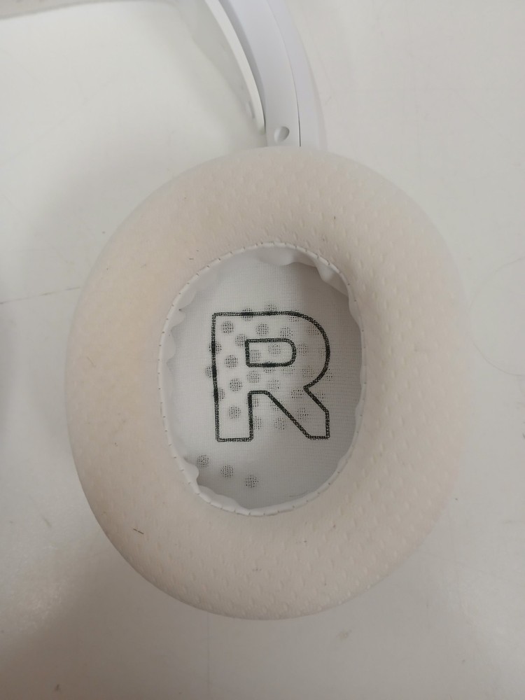 SteelSeries Arctis Nova 5 Wireless Gaming Headset, White *READ*