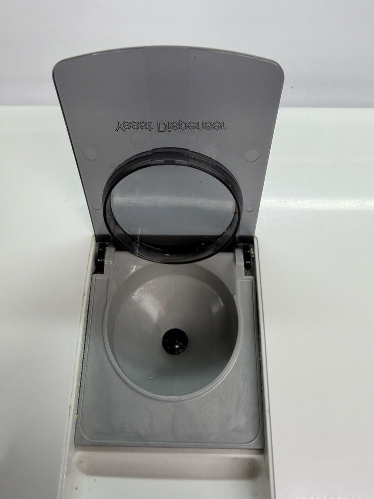 Panasonic SD-BT55P Bread Bakery Automatic Maker Machine W/Yeast Dispenser