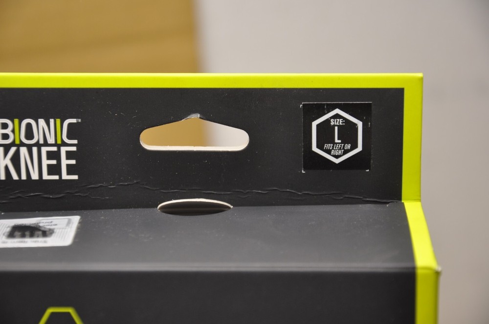 DonJoy Performance Bionic Knee Brace (Black/Large)