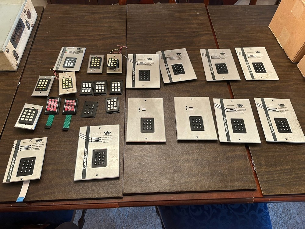 Security Access Keypads 27 In All Unused