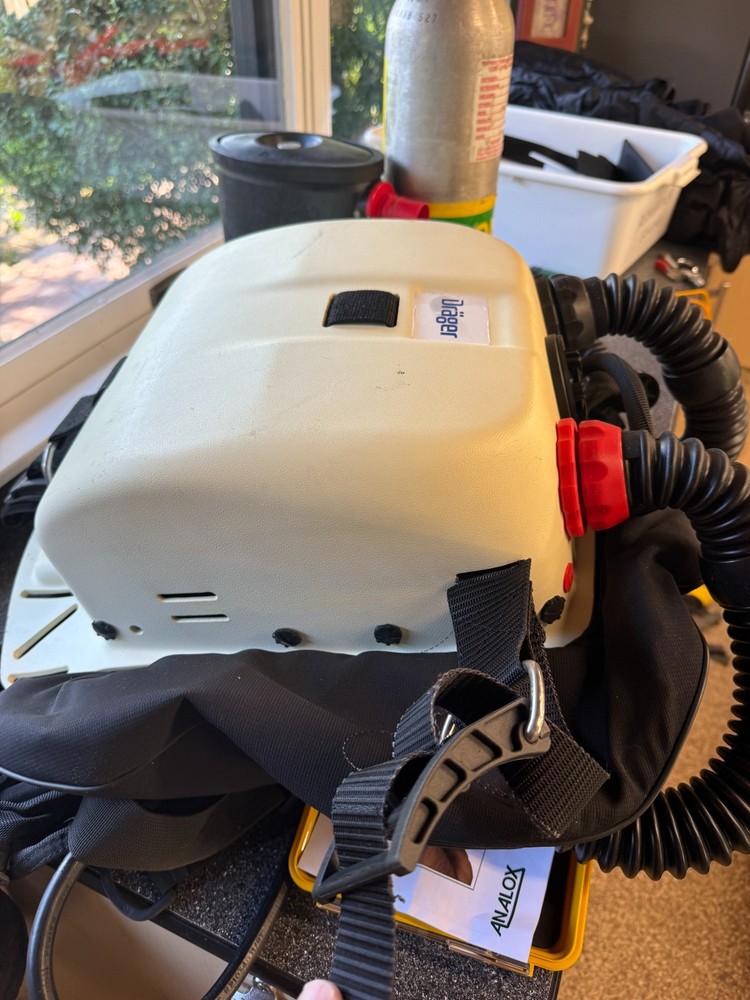 Drager Dolphin Rebreather