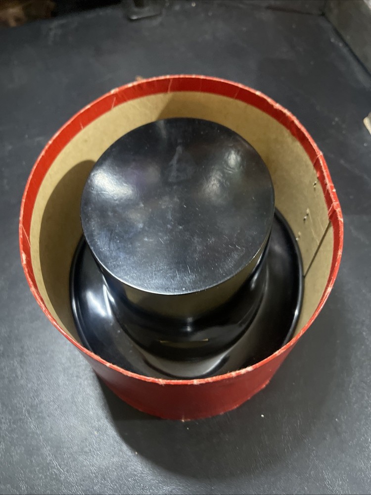 Bakelite Flip Open Top Hat Storage.