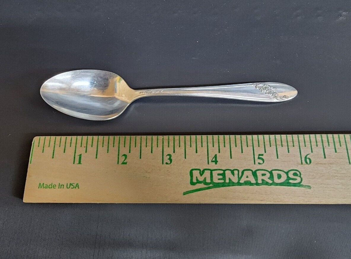 Set Of 4 Oneida Community Tudor Plate Queen Bess II Teaspoons