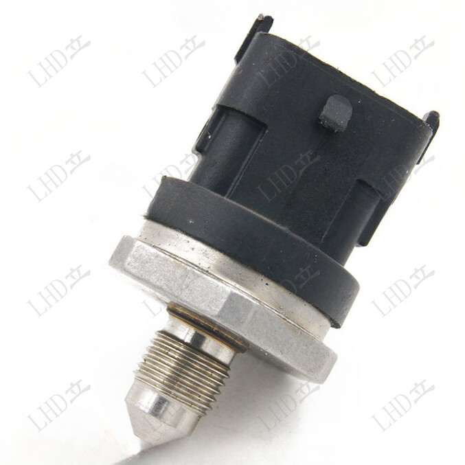 Fuel Rail Pressure Sensor For Mazda 0261545092