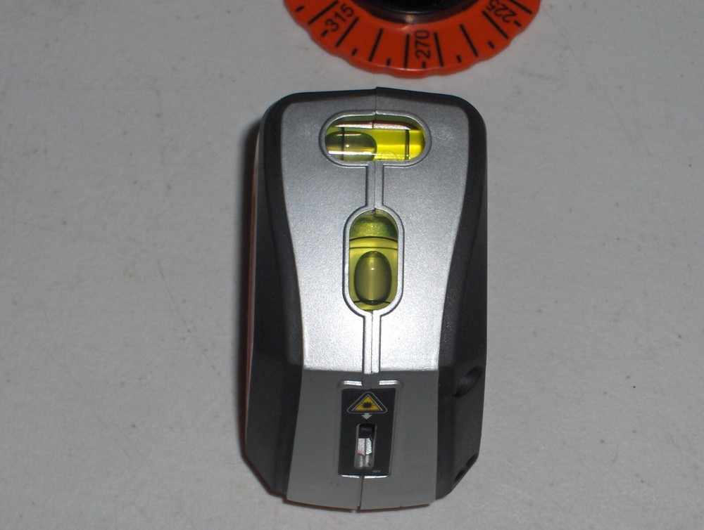 Black & Decker BDL220S Laser Level Wall-Mounting Accessories