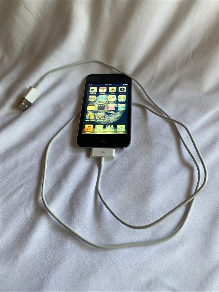 Apple iPod Touch 4th Generation 32GB Silver A1367