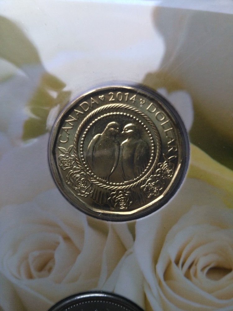 Married in 2014 Canada 5x UNC Coin Set.