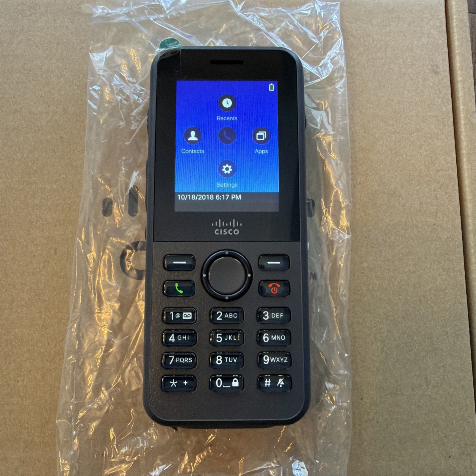 Cisco CP-8821 Wireless VoIP Phone w/ Charging Cable, Battery & DeskBase OPEN BOX