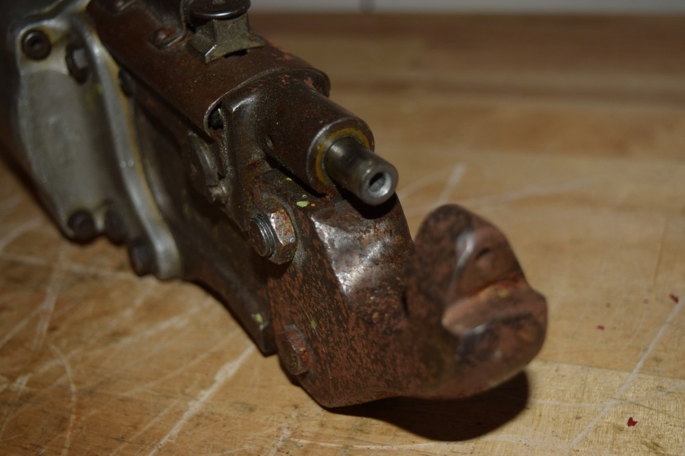 Chicago Pneumatic T7783 Compression Riveter