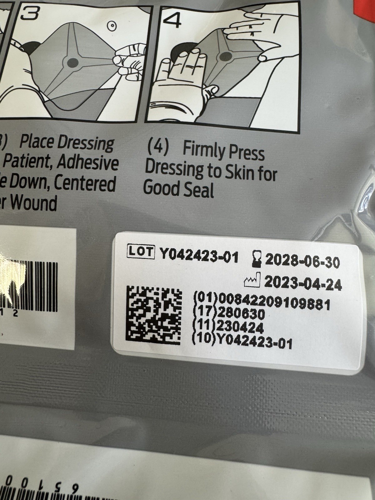 4 Twin Packs – HyFin® Vent Compact Chest Seal (8 Seals Total) for Pneumothorax