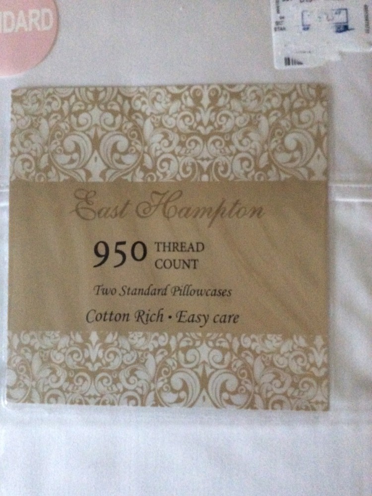 NEW East Hampton Two Standard Pillowcases 950 Thread Count 20x30