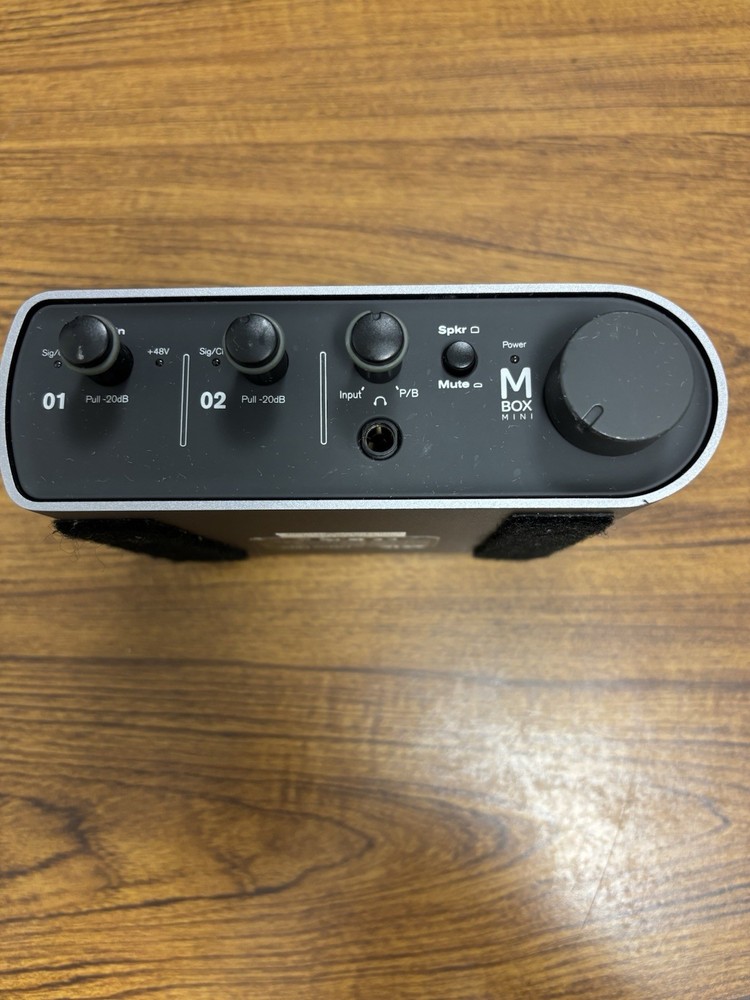 AVID Mbox Mini USB Audio Recording Interface