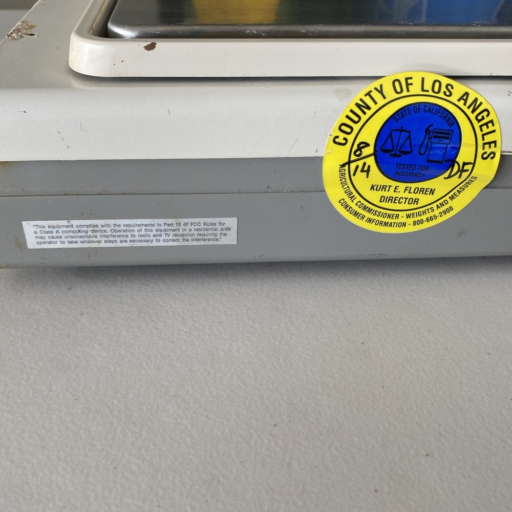 A&D GF-2000 Precision Lab Balance Compact Bench Scale Max 2100 g