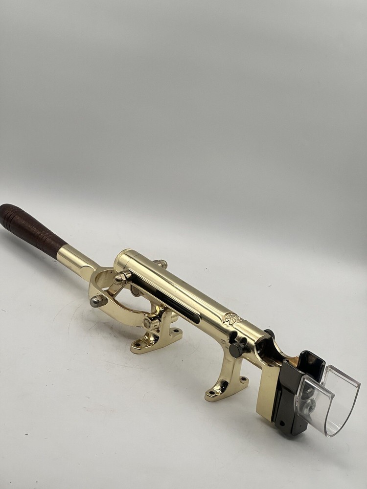 Franmara Professional Uncorking Machine Zeus 12” Leverage Arm Wall Mount