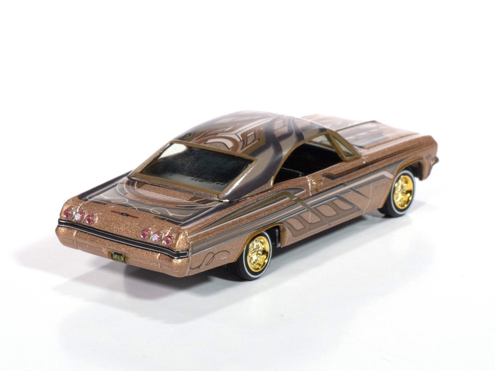Johnny Lightning 1965 Chevy Impala SS Lowrider (Custom Bronze Poly) (Auto World
