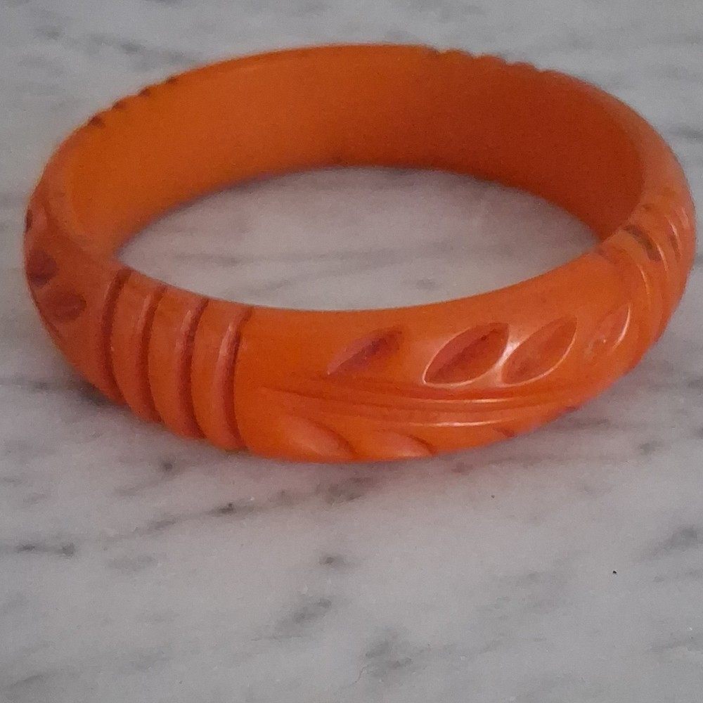 Vintage Orange Carved Bakelite Bangle Bracelet