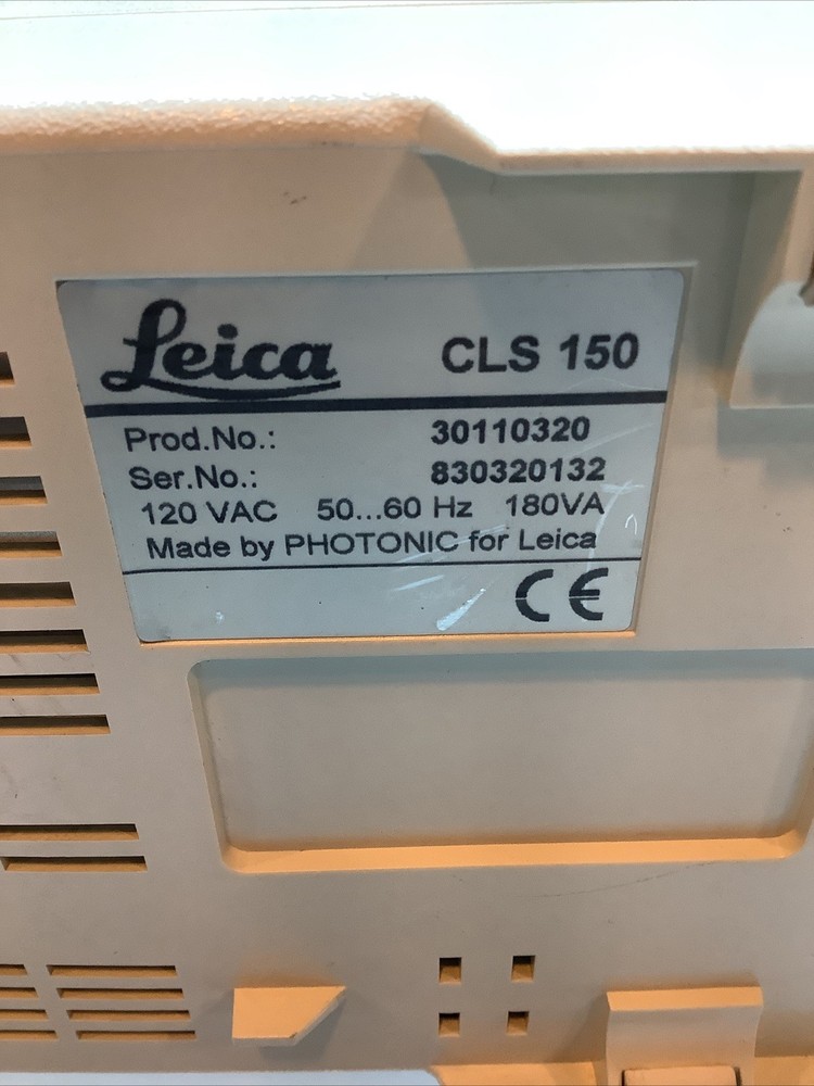 Leica CLS 150 Microscope Light Source W/Dual Head And Light Ring