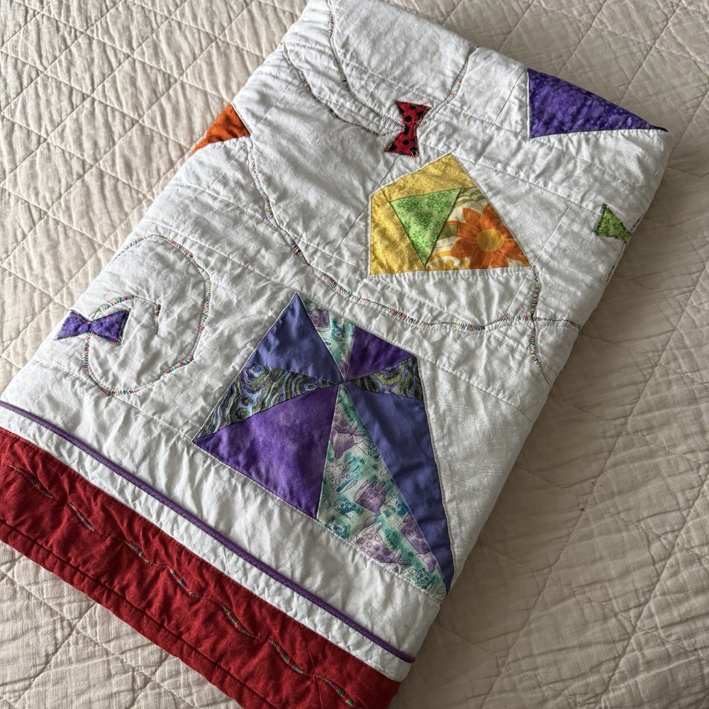 Vintage Patchwork Quilt – Kites / Whimsical Design