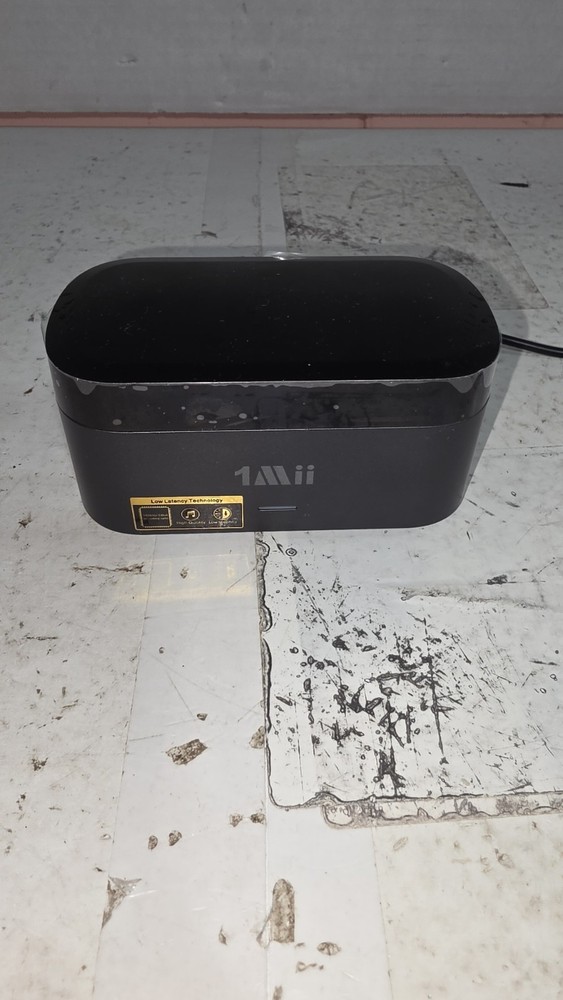 1Mii Wireless Earbuds E3Pro Transmitter Set For TV New w/ charging base