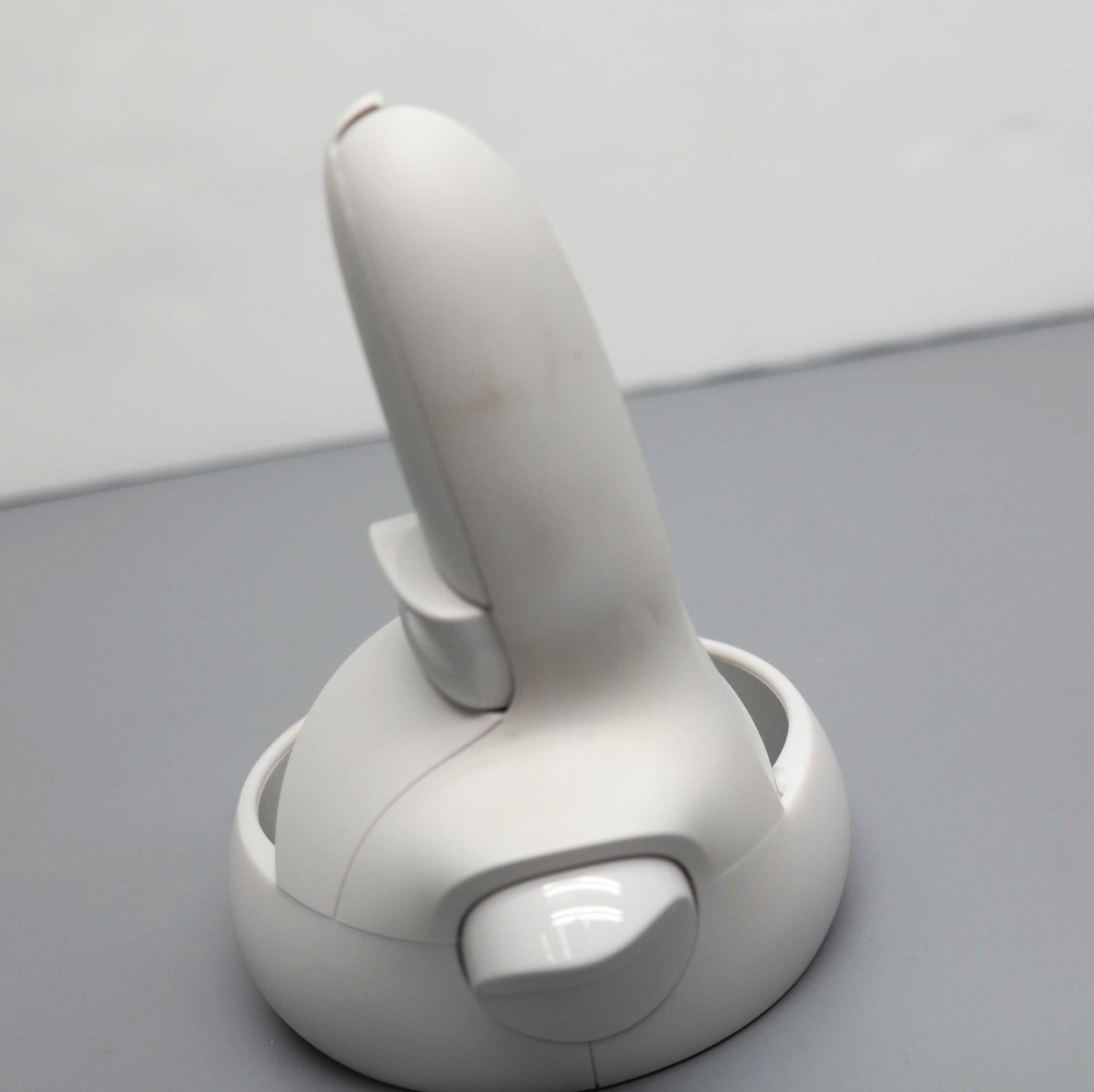 Meta Oculus Quest 2 Controller RIGHT Hand Only