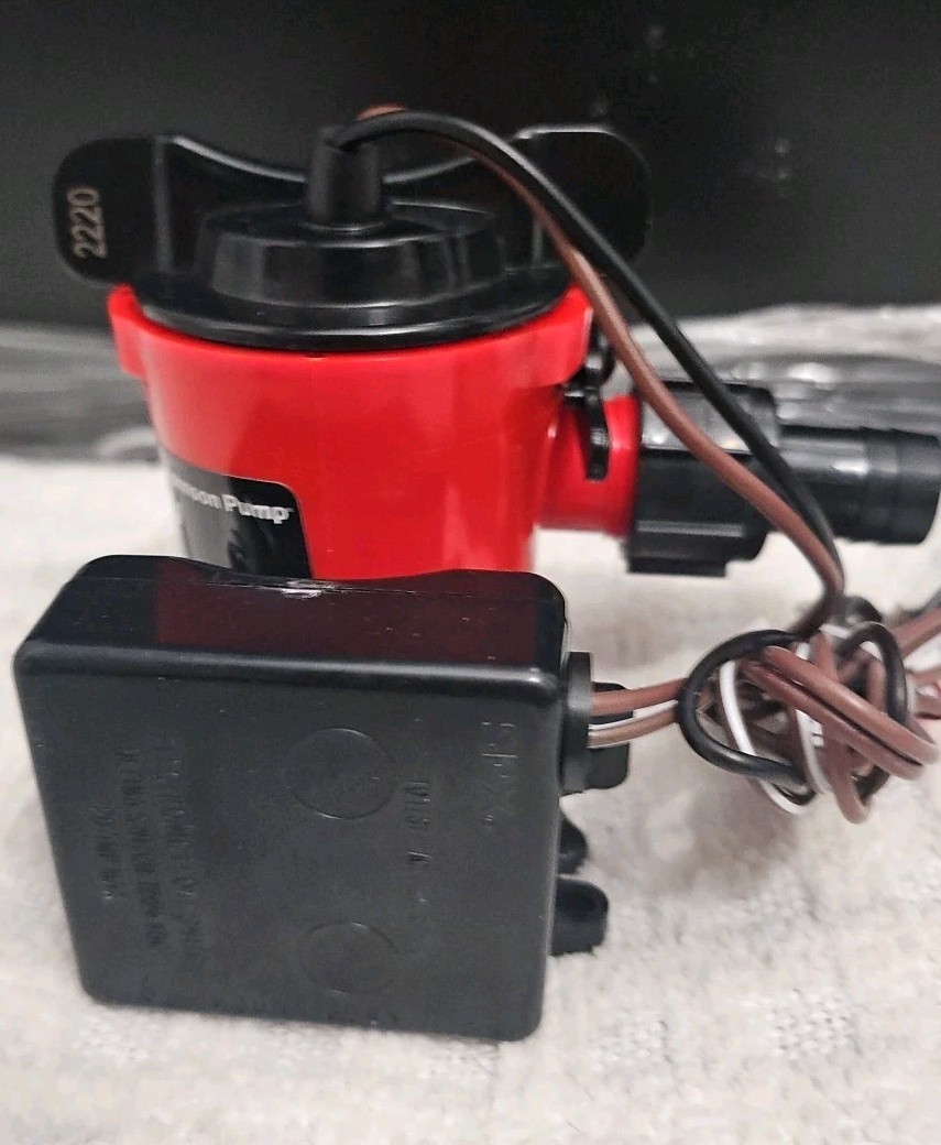 Automatic Bilge Pump 750 GPH Cartridge Ultima Combo 3/4" 12V with Float Switch