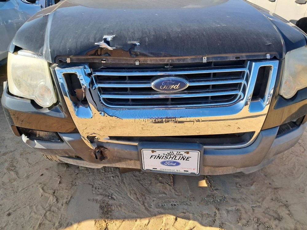 EXPLORER 2008 Glove Box 4784341