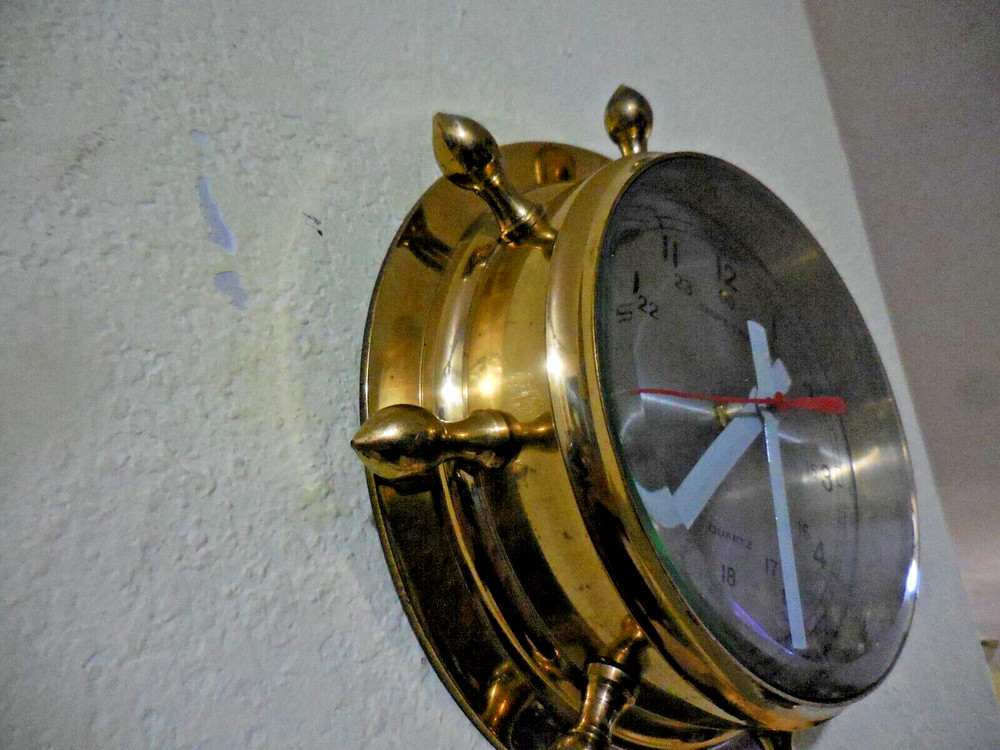 Vintage SHIPS TIME all Solid Brass Ship Nautical Wheel Wall Quartz Clock, 8" Dia