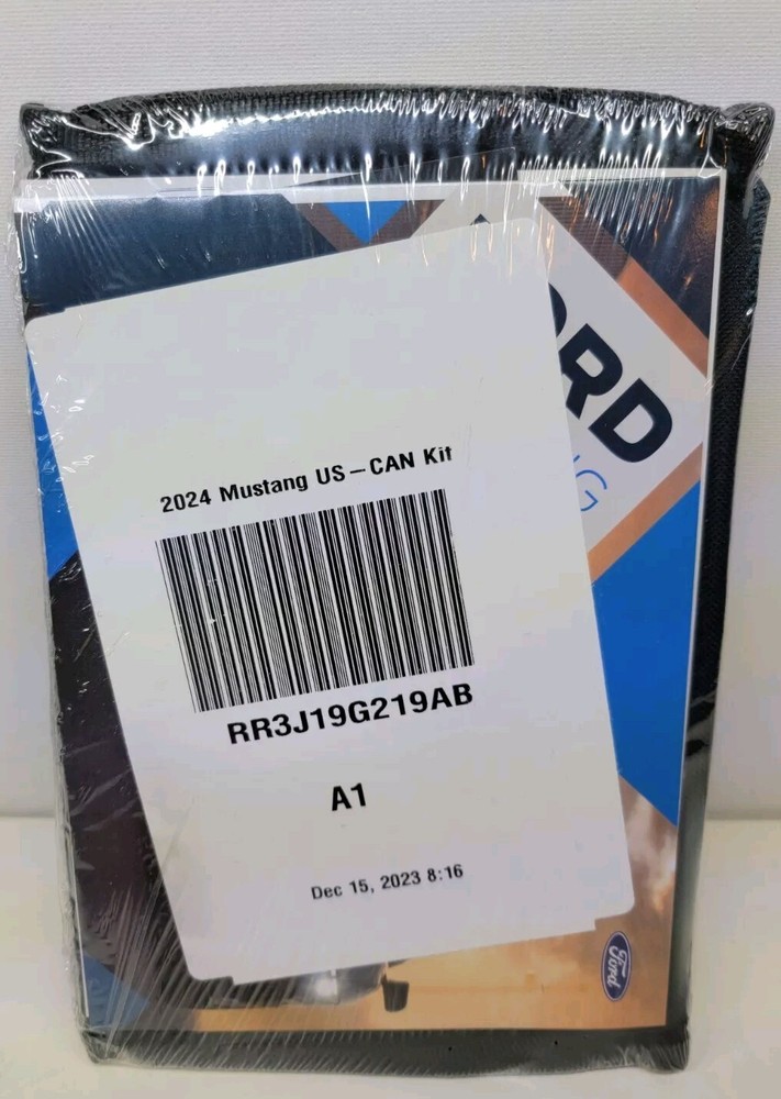2024 FORD MUSTANG SUPPLEMENTAL OWNER GUIDE & CASE INCLUDE (SEALLED)