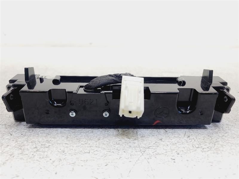 2008-2009 Mazda 3 Display Screen BAP5611J0