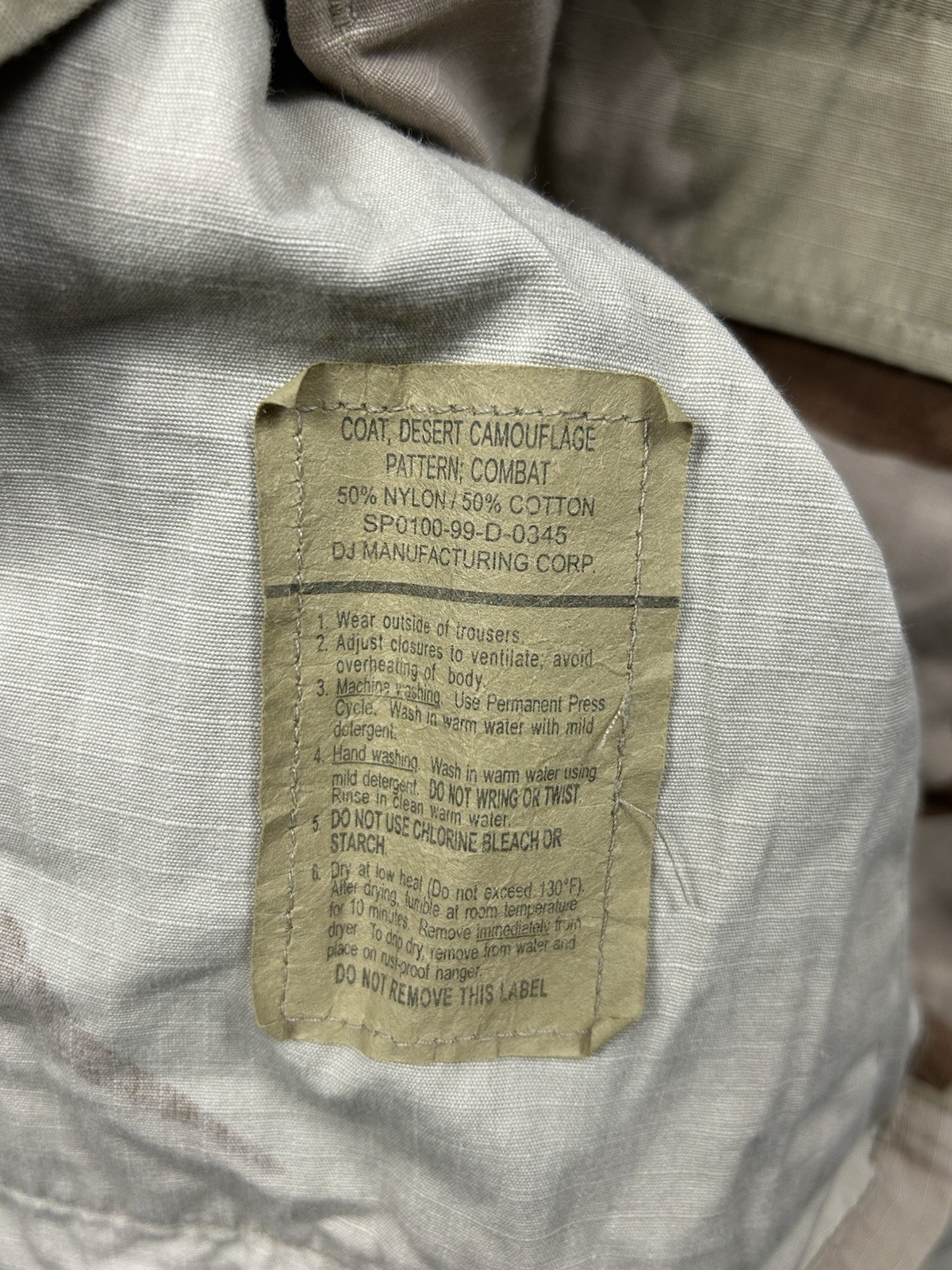 US Army Coat Desert Camouflage Pattern Combat Patches Small Regular Vintage 1999