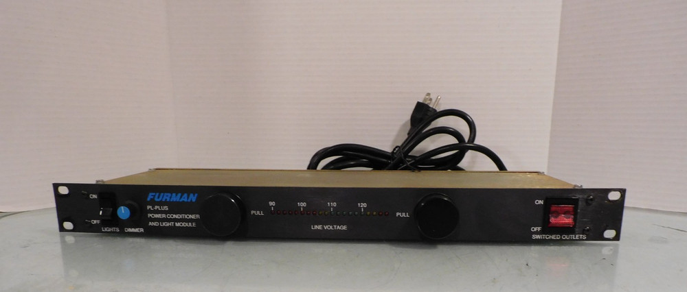 Furman PL-Plus Series Power Conditioner & Light Module Excellent Condition