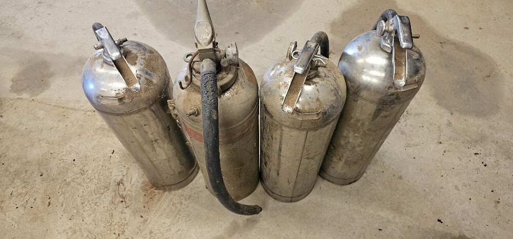 Old Fire Extinguishers, Water Chargeable