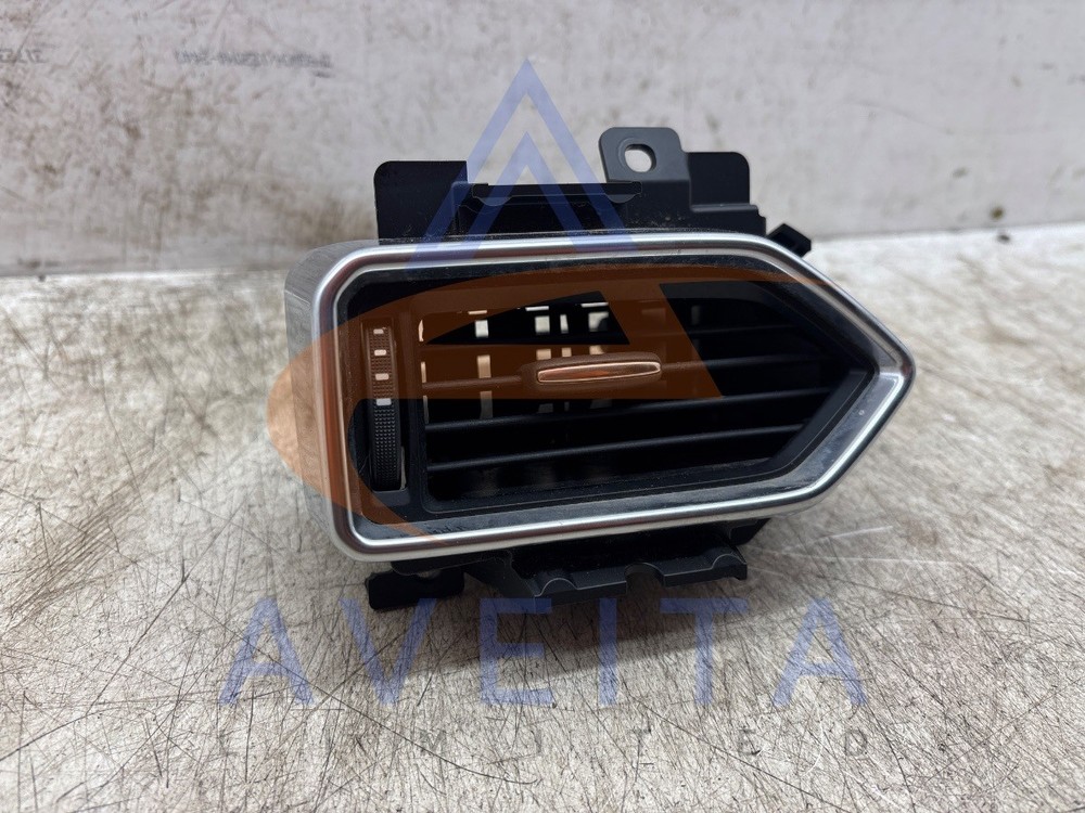 MAZDA Cx-5 2018 MK2 Dash Vent Left Side Outer AV12364830B02AJ