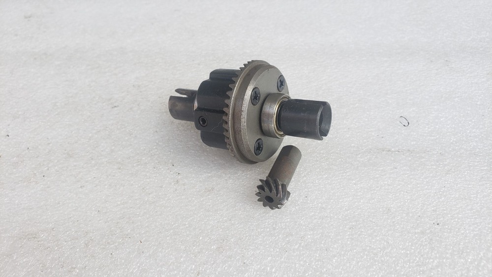 KYOSHO INFERNO GT 2 FRONT OR REAR DIFF #2