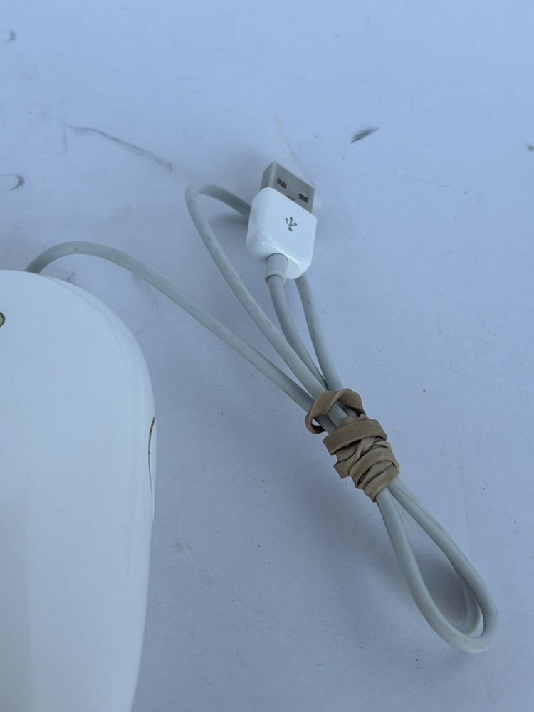 Apple A1152 USB Wired Mighty Mouse