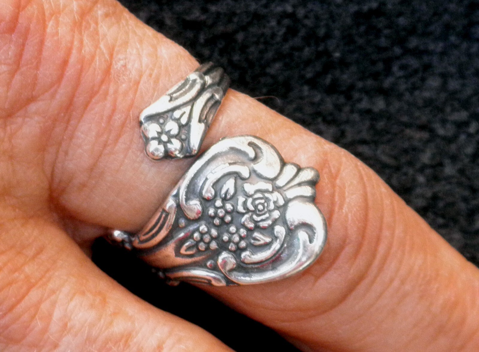 #4219 ANTIQUED .925 STERLING SILVER PLATED ADJUSTABLE SPOON RING