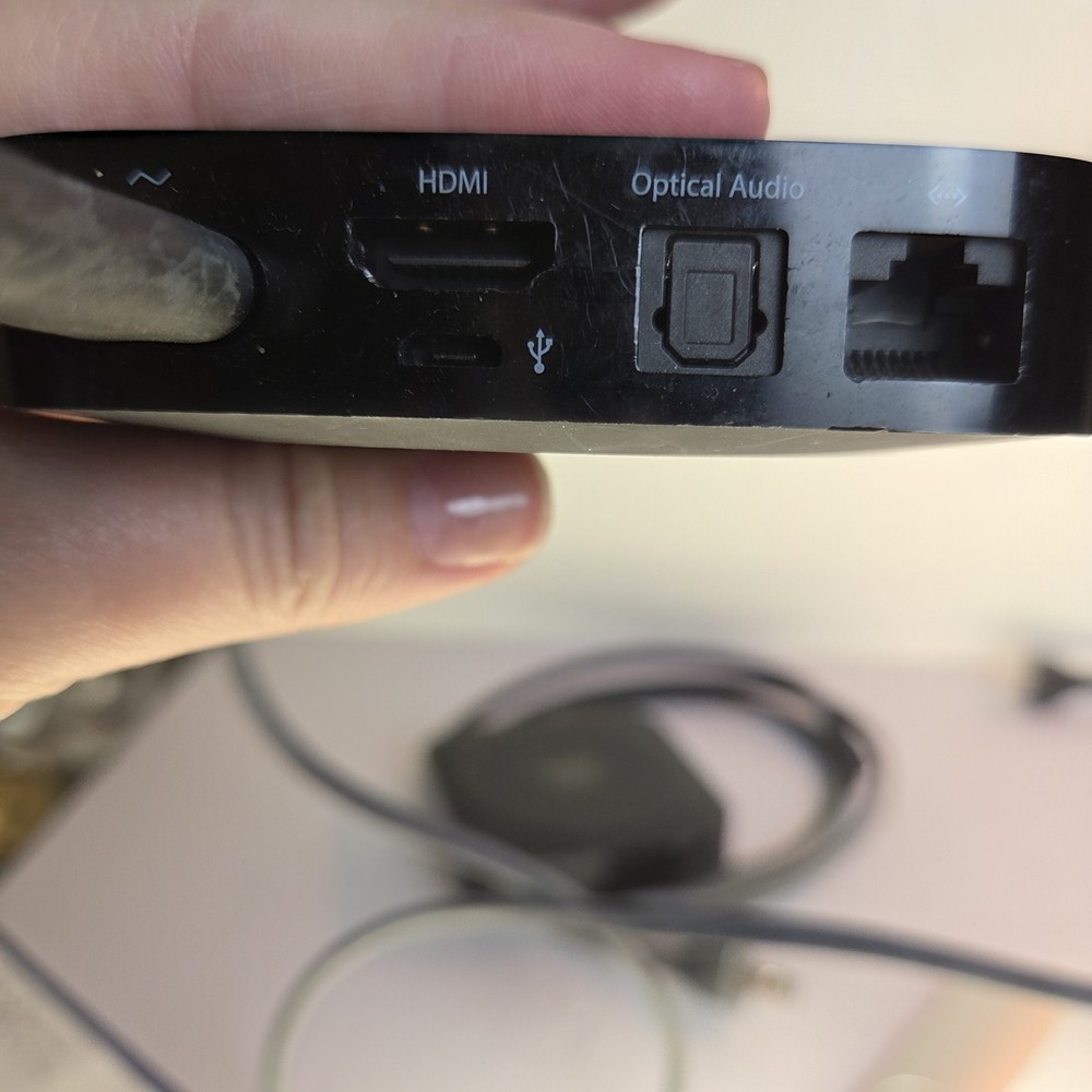 Two Apple TV 3rd Gen HD Media Streamer Box, Power Cord & 2 Remotes Untested