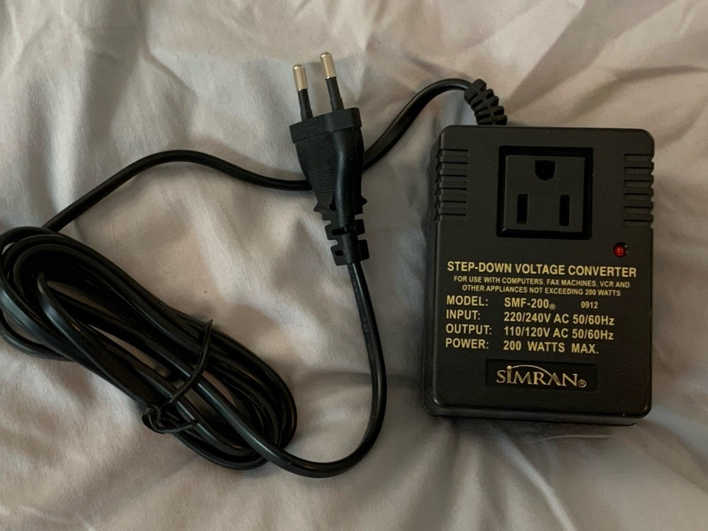 SIMRAN Step-Down Voltage Converter MODEL SMF-200 Adapter Plug Power Supply