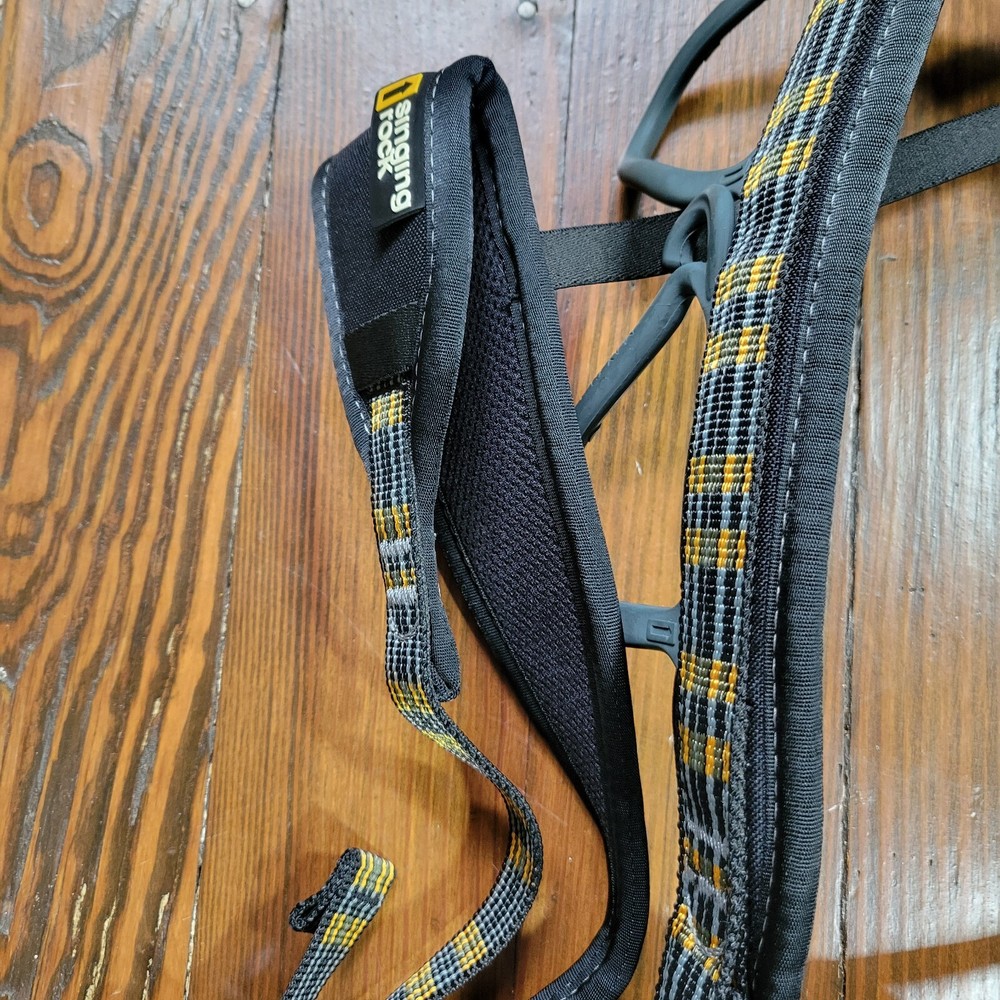 Singing Rock Rhythm Climbing Harness - Size XS