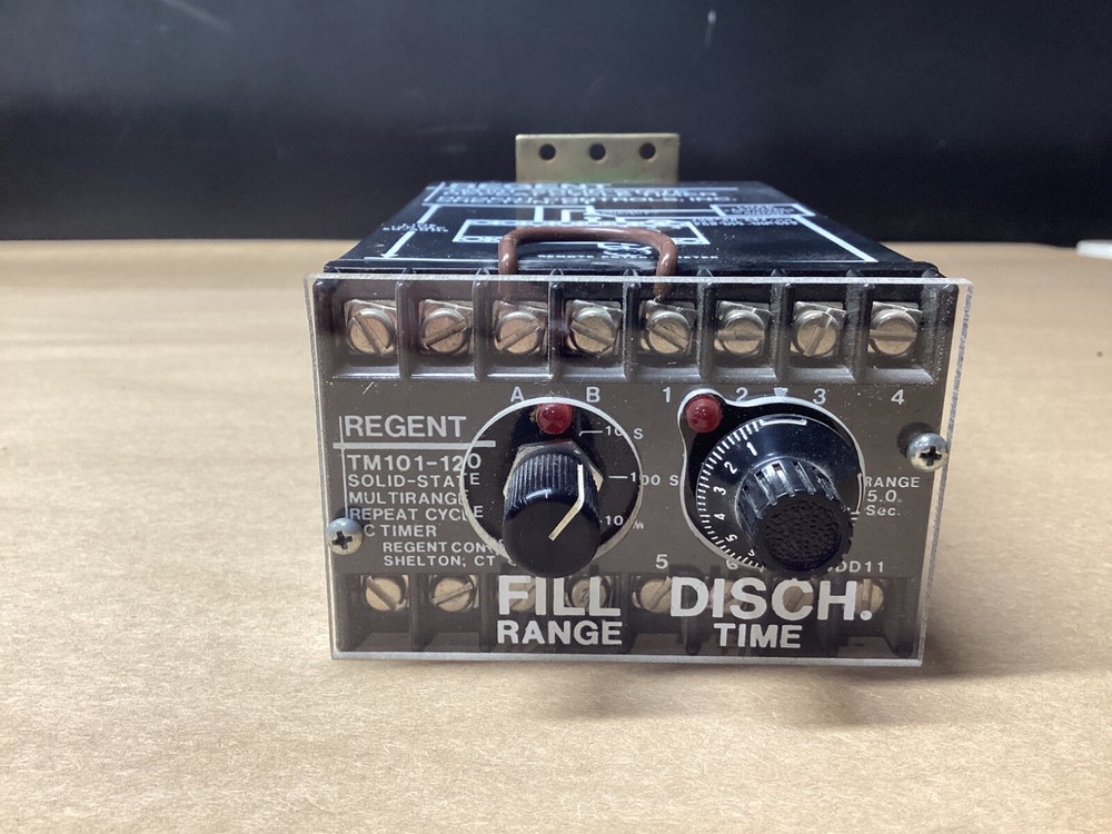 REGENT TM101-120 SOLID-STATE REPEAT CYCLE TIMER 120VAC  #115L148*CO