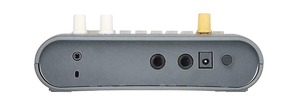 Korg KR Mini - Rhythm Drum Machine Recording Practicing Patterns w/Speaker