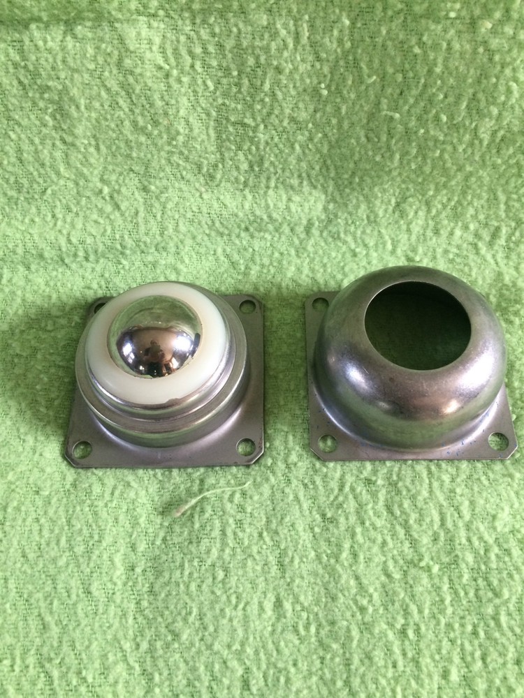 LF38 OMNITRACK MATERIAL HANDLING ROLLER BALLS WORK SUPPORT SQUARE