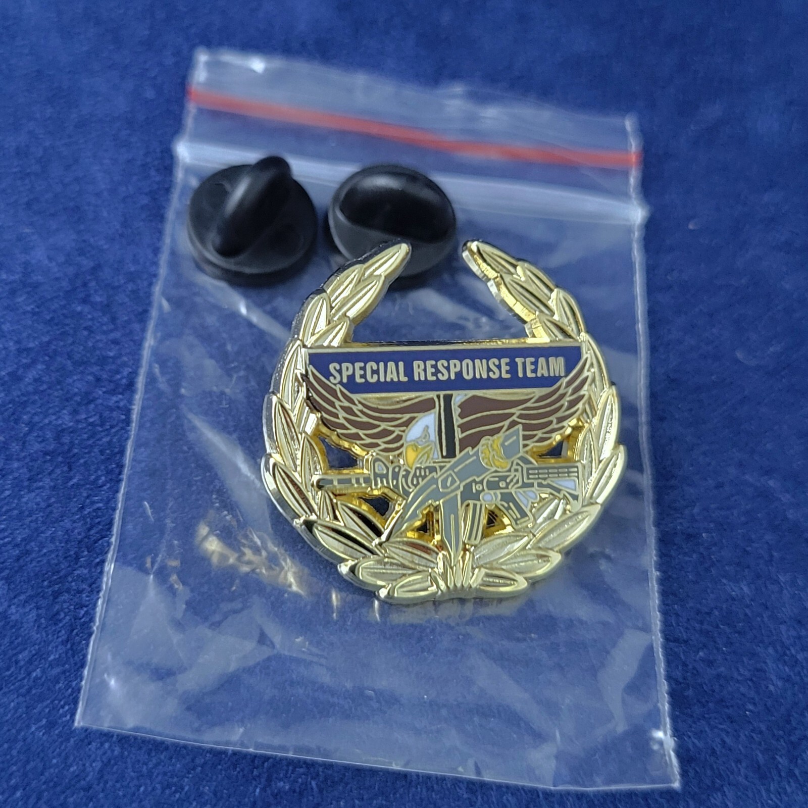 SPECIAL RESPONSE TEAM PIN, LEAF Item #1103