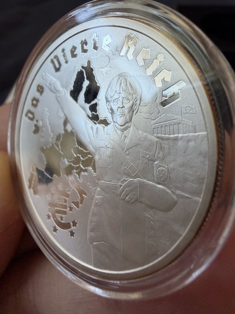 Silver Shield Reverse Proof 2017 Das Vierte Reich 1oz COA 611
