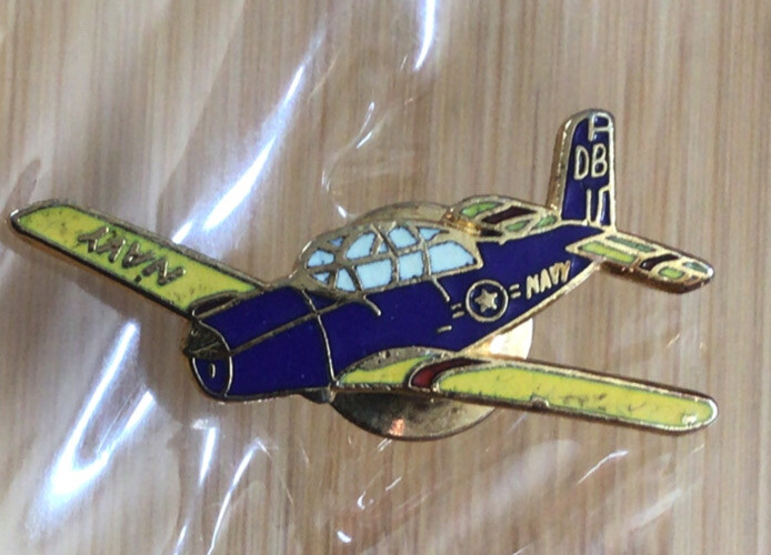 Curtiss Helldiver USN WWII Dive Bomber Lapel Pin