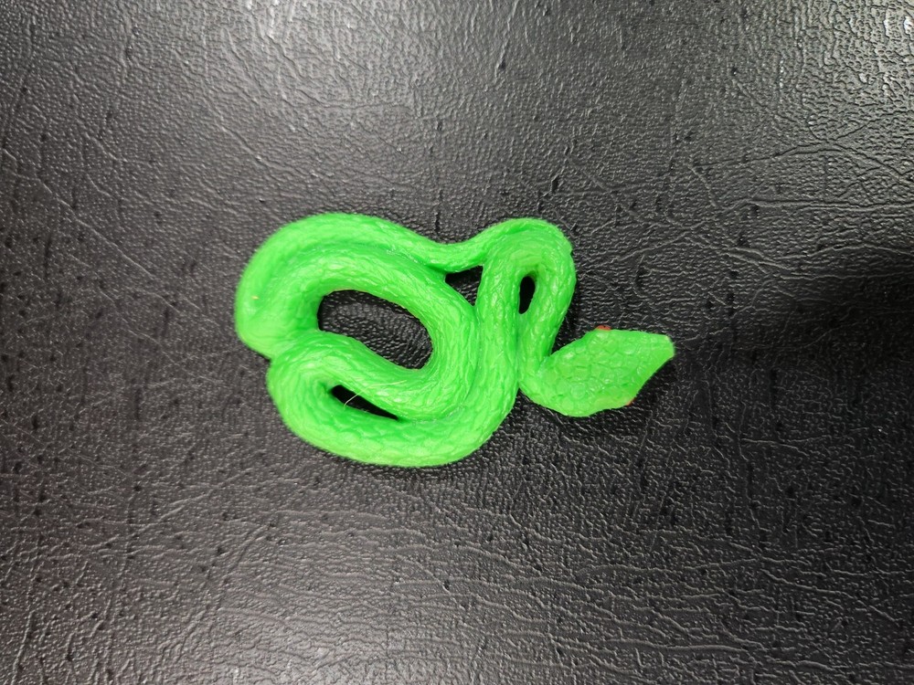 Yowie Superpowers Series 7 Ruby-eyed Green Pitviper